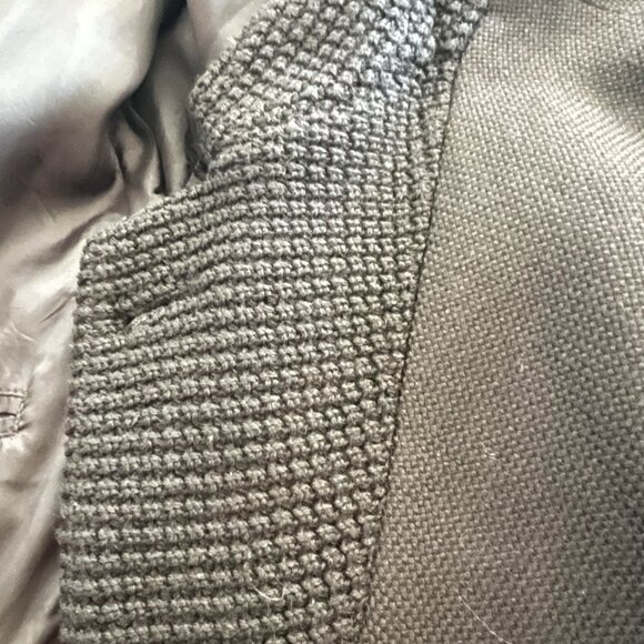 $1899 Authentic EMPORIO ARMANI Made in ITALY Men's Black 3 Buttons Blazer Sz.46R - Picture 10 of 12